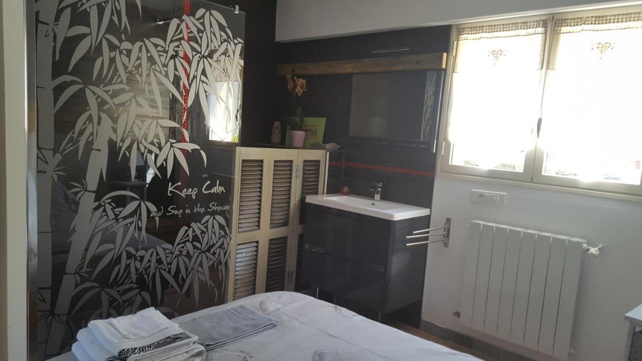 Les Bambous B&B Levens Eksteriør billede